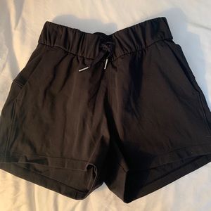Lululemon black shorts!!